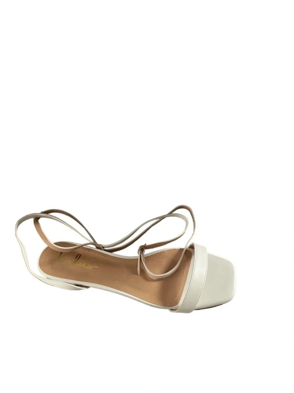 Lulu's- White ‘Esaly’ Ankle-Wrap Flat Sandals